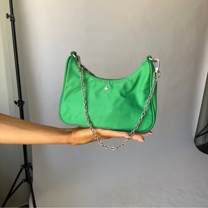 Green Shoulder Pouchette Bag with Chain and shoulder strap